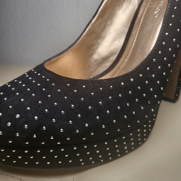 BCBG Black studded heels - Picture 3 of 7